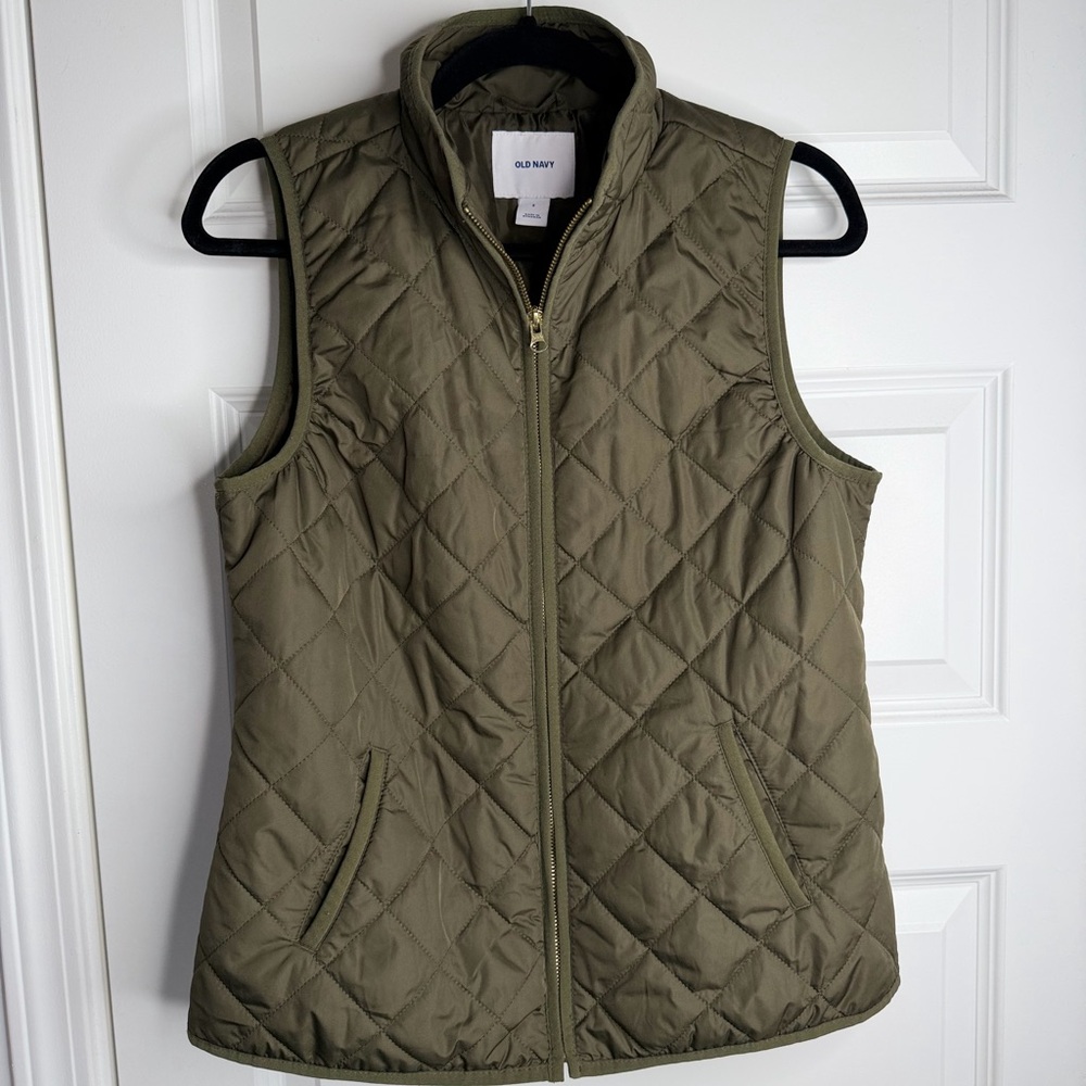 Old Navy Quilted Olive Vest with Stand Collar